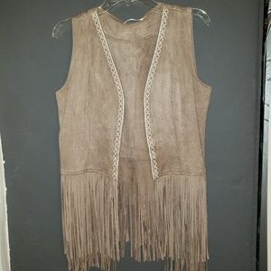 Brand New Soltaire Super Cute Fringe Style Vest